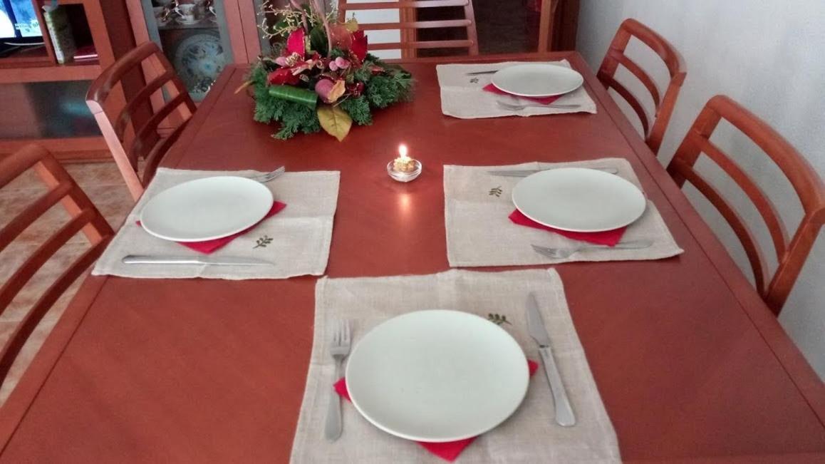 Puertomar VI Apartment ซานตาโปลา ภายนอก รูปภาพ