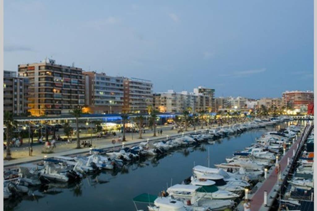 Puertomar VI Apartment ซานตาโปลา ภายนอก รูปภาพ